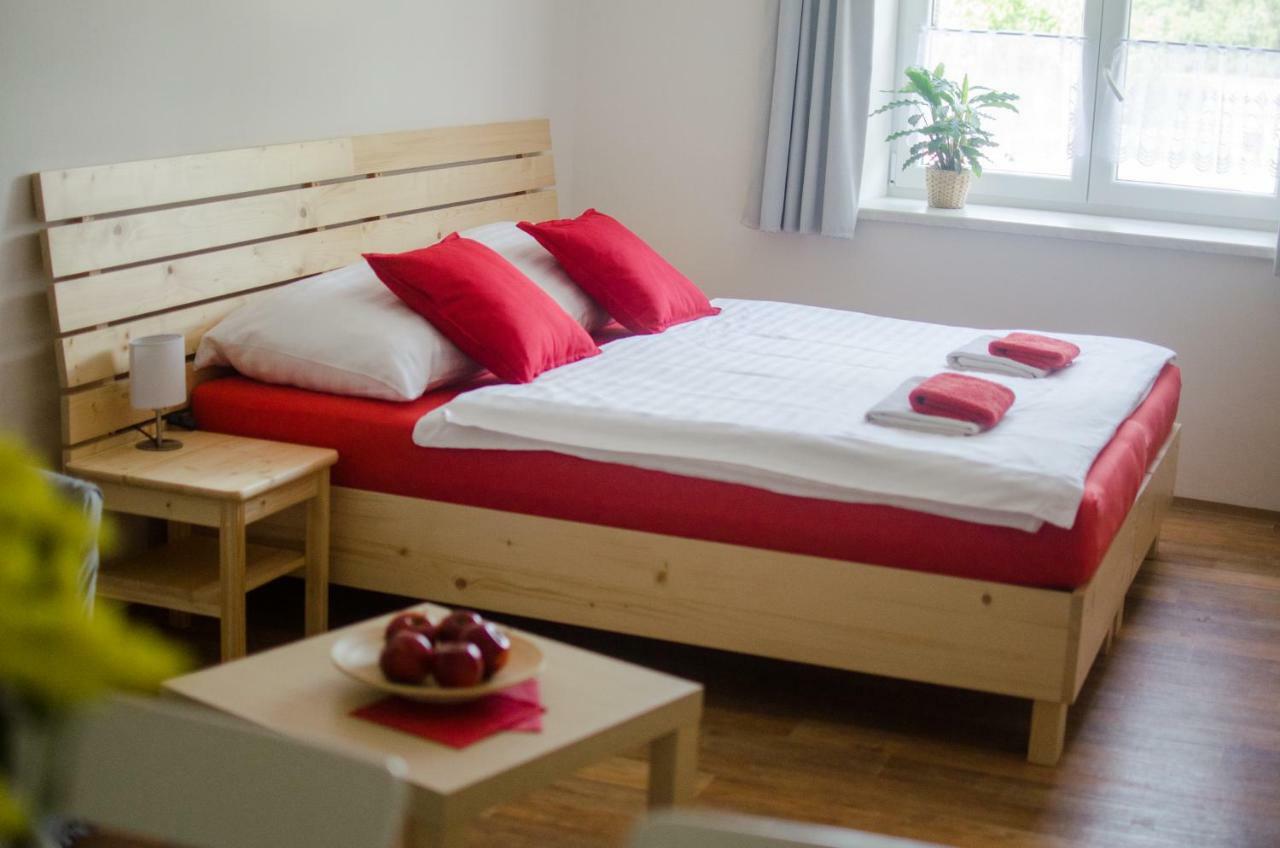 Apartmany A Ubytovani Mlynice Litovel Eksteriør billede